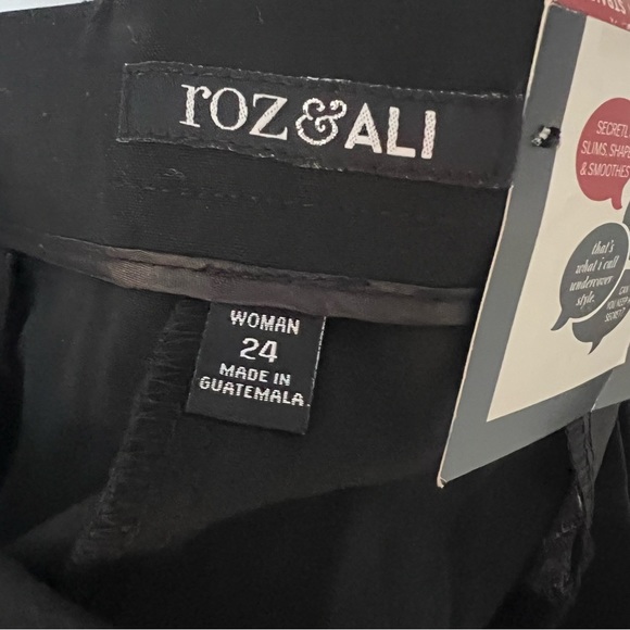 Roz & Ali The Secret Agent Collection Tummy Control Short Straight Black Pants - Picture 8 of 11